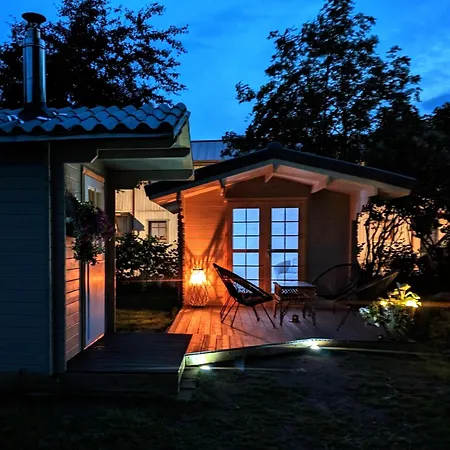 Mere - Private Yard, Sauna And Pet Friendly Apartament