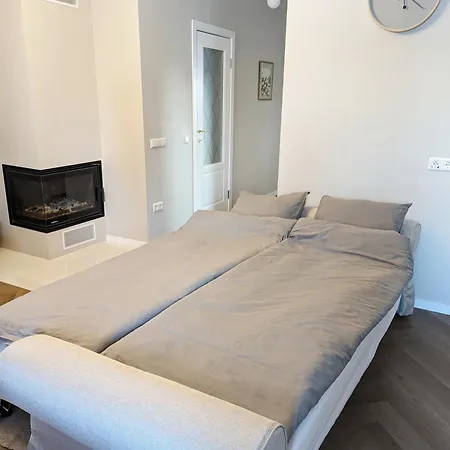 Mere Apartment - Private Yard, Sauna And Pet Friendly Korter *