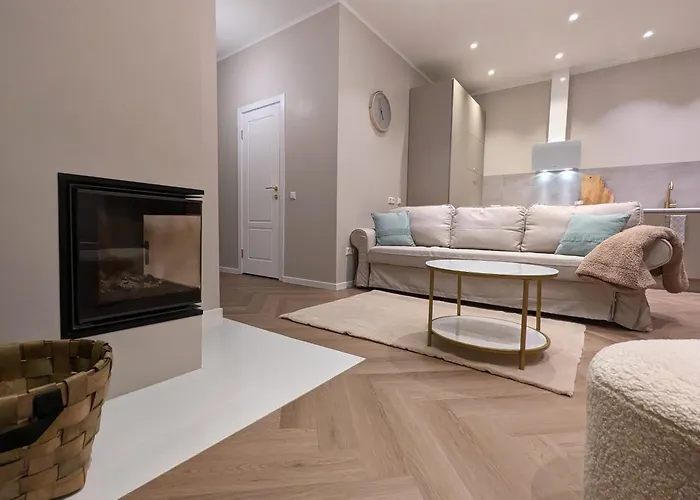 Mere - Private Yard, Sauna And Pet Friendly Parnawa