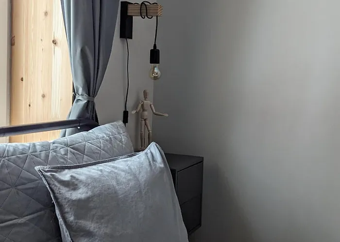 Mere - Private Yard, Sauna And Pet Friendly Apartament *