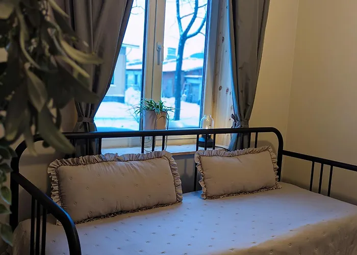 Mere - Private Yard, Sauna And Pet Friendly Apartament *